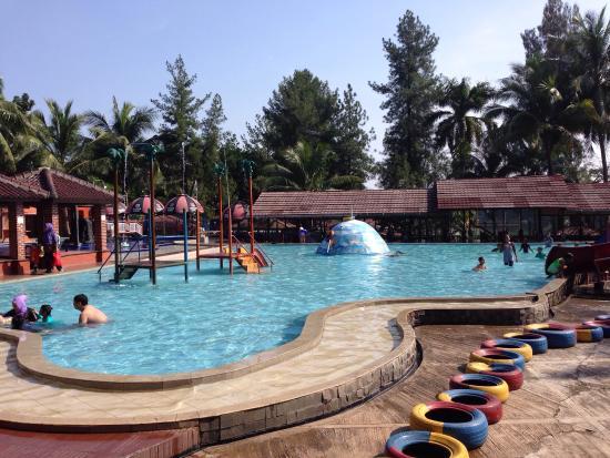 Situ Gintung Tourism Park